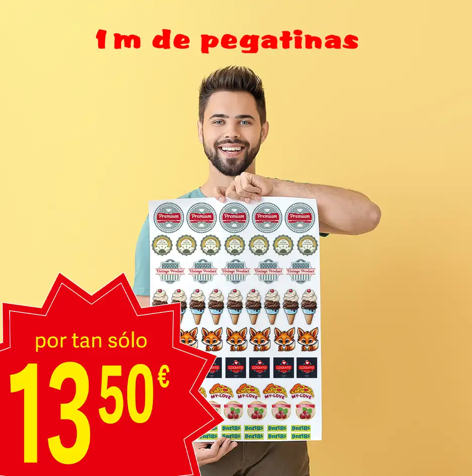 Persona con muchas pegatinas en la mano